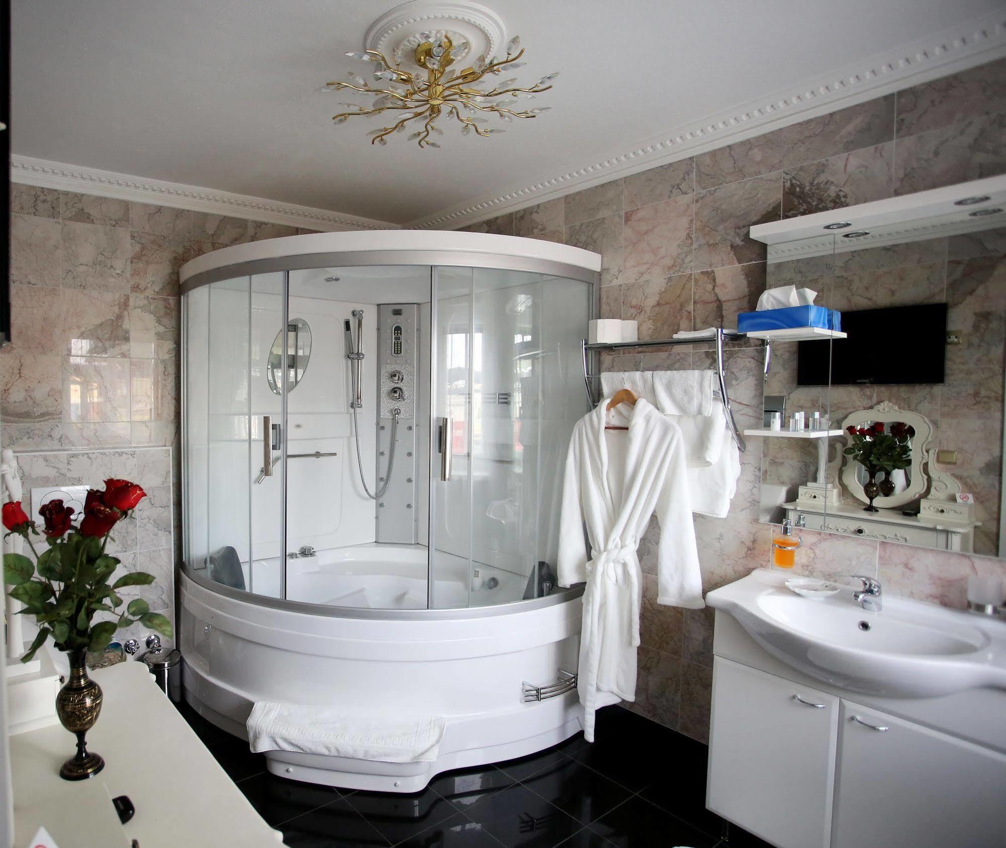 Hoeckner Plaza Hotel Attnang-Puchheim Екстер'єр фото